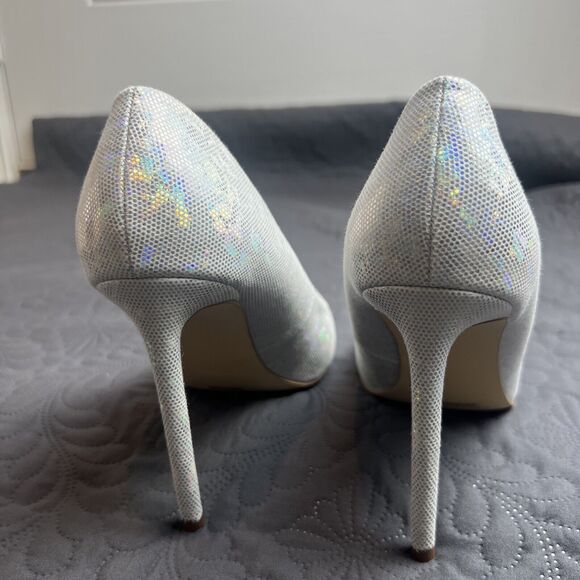 Anne Michelle Condition-63 Pointy-Toe Heel Silver Bling Pump US 7/EU37 Chic Cute - Picture 4 of 9